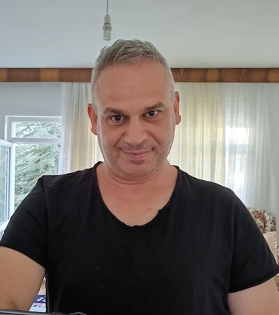  Mercin,   Ozzy, 46 ,   ,   