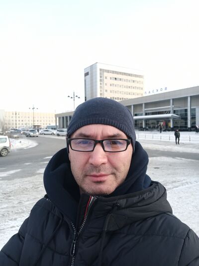  ,   Mansur, 54 ,  