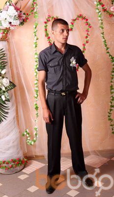  ,   Dan, 44 ,  