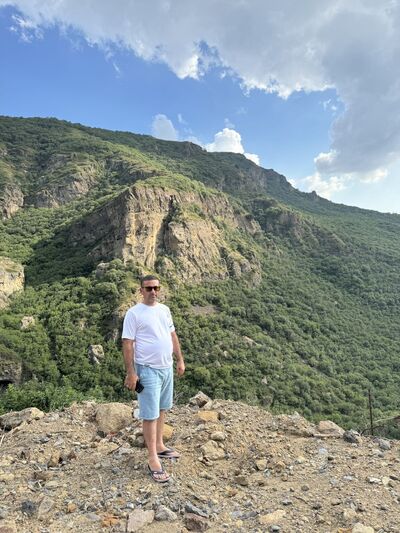  ,   Artur, 40 ,   ,   