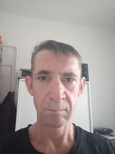  ,   Ivanas, 50 ,   c 