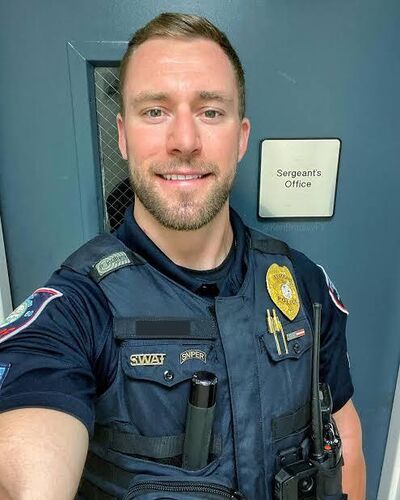  ,   Michael Maur, 44 ,   ,   