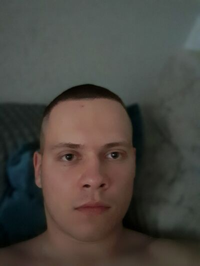  ,   Nikita, 20 ,   ,   