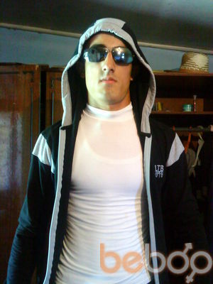  ,   FUAD, 32 ,   