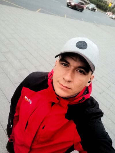  ,   Maxim, 28 ,   ,   