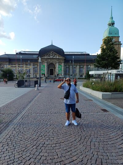  ,   Yri, 50 ,   ,   , c , 