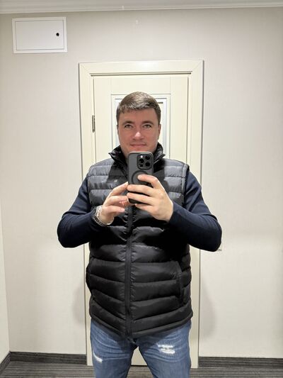  ,   Vanyusa, 37 ,   , 