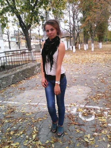  5852313  Alesea, 29 ,    