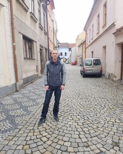  ,   Anatolii, 38 ,     , c 