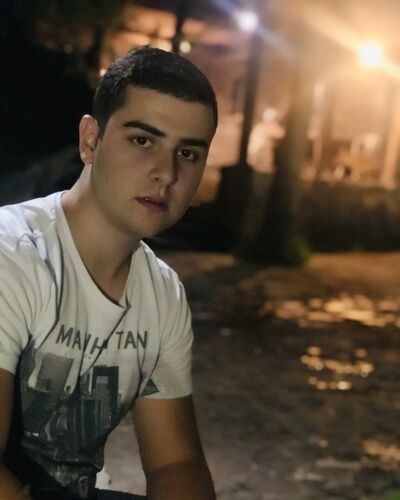  ,   Armen, 28 ,   ,   , c 