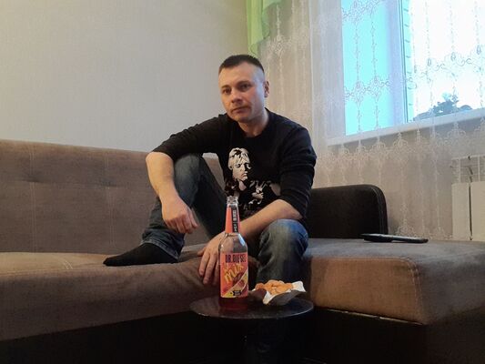  ,   Ruslan, 33 ,   ,   , c , 