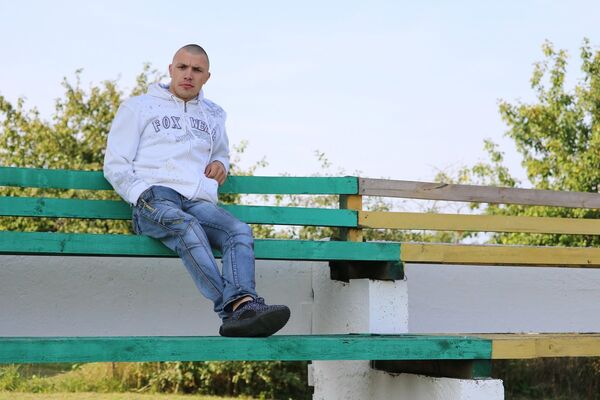  ,   Pavel, 31 ,   ,   , c 