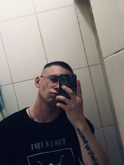  ,   Vlados, 23 ,   