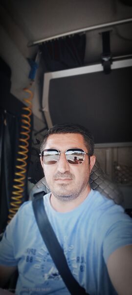  ,   Mehmet, 40 ,   ,   