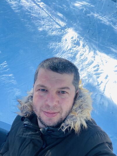  ,   Davit, 38 ,   ,   
