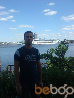  ,   Oleg, 39 ,   