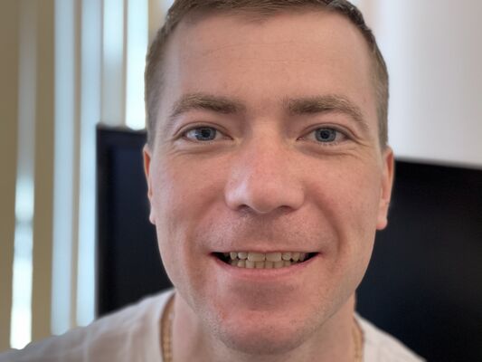  ,   Alex, 44 ,   ,   
