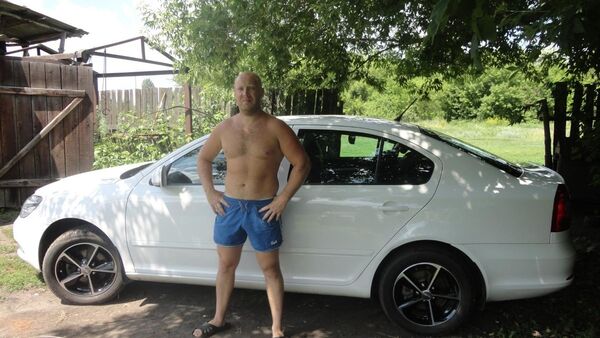  ,   Wlupibol, 44 ,  