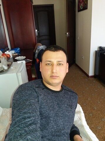  ,   Kamoliddin, 36 ,   