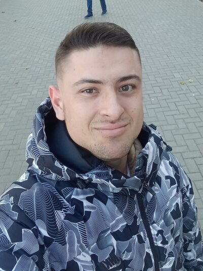  ,   Victor, 28 ,   ,   