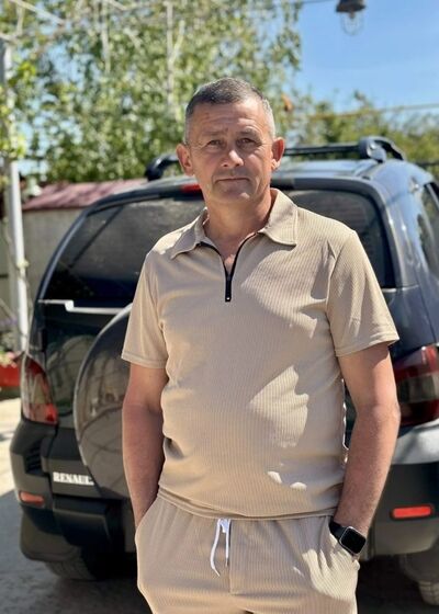  ,   Anatoly, 60 ,     , c 