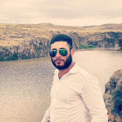  ,   Narek, 32 ,   ,   , c 