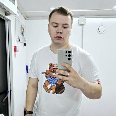  ,   Slavik, 27 ,   ,   
