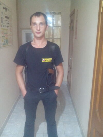  ,   Xxxxxx, 39 ,   