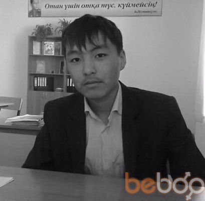  ,   Kairbek, 32 ,  