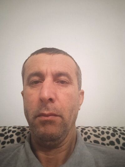   ,   Tarlan, 52 ,   ,   