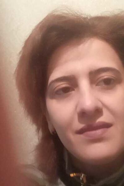  ,   Elnare, 47 ,   ,   , c 