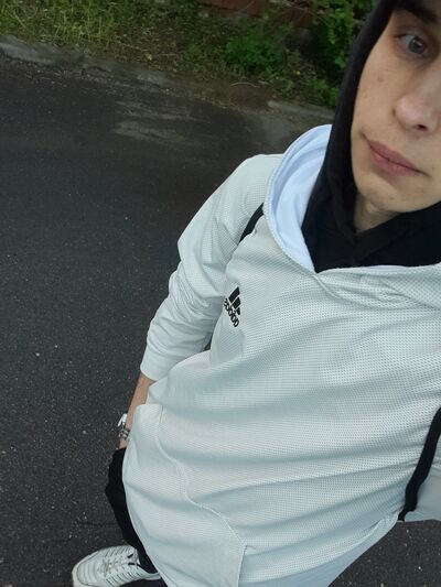  ,   Daniil, 25 ,   ,   , c , 