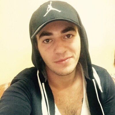  ,   Gioo, 29 ,   