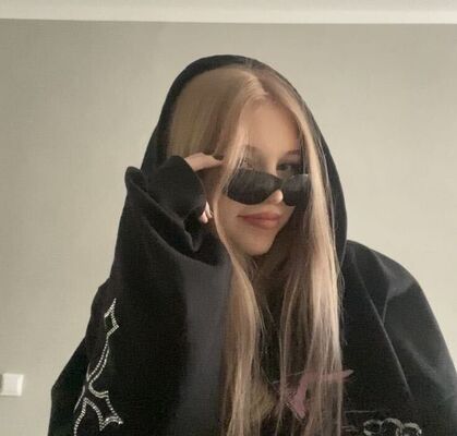  ,   Di, 20 ,   ,   