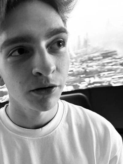  ,   Roman, 19 ,   c 