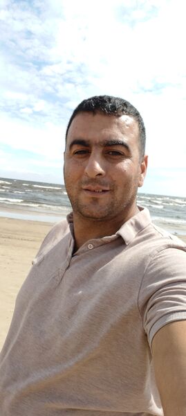  -,   Vazgen, 34 ,   ,   