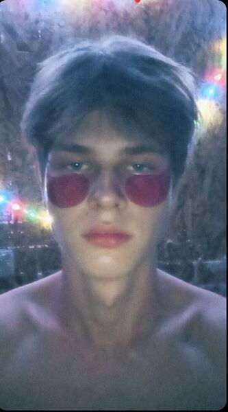  ,   Philipp, 18 ,   ,   