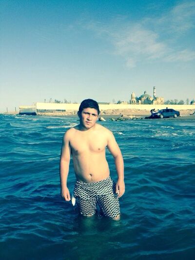  ,   Elnur, 31 ,   ,   , c 