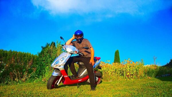  ,   Viktor, 61 ,   ,   , c 