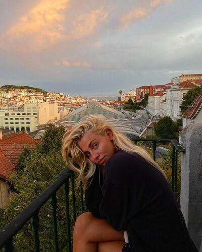  ,   Isabella, 31 ,   ,   , c 