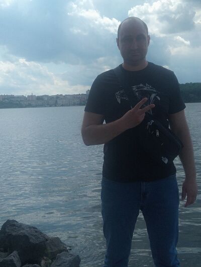  ,   Egor, 40 ,   
