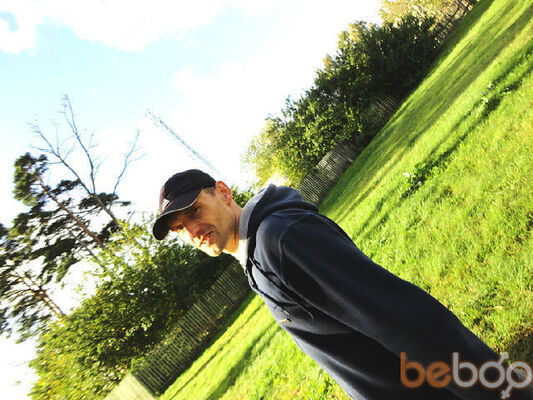  ,   Jevgenij, 47 ,  