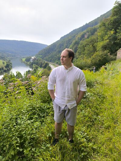  Stuttgart,   , 27 ,   ,   , c 