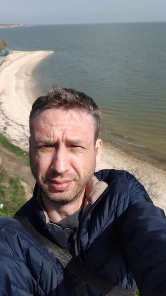  --,   , 40 ,     , c 