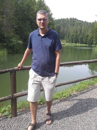  ,   Mario, 41 ,   ,   , c 