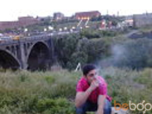  ,   Artur, 32 ,   ,   , c 