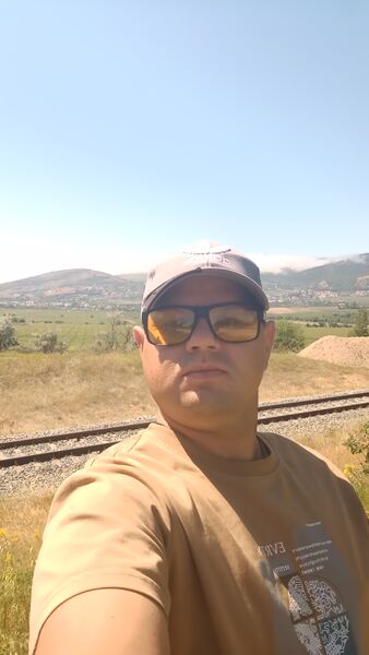  ,   Andre, 38 ,   ,   