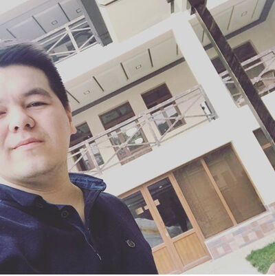  ,   Aziz, 32 ,   