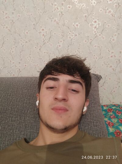 ,   Maks, 22 ,     , c 