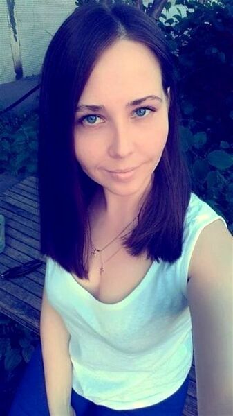  ,   Isterika, 26 ,   ,   